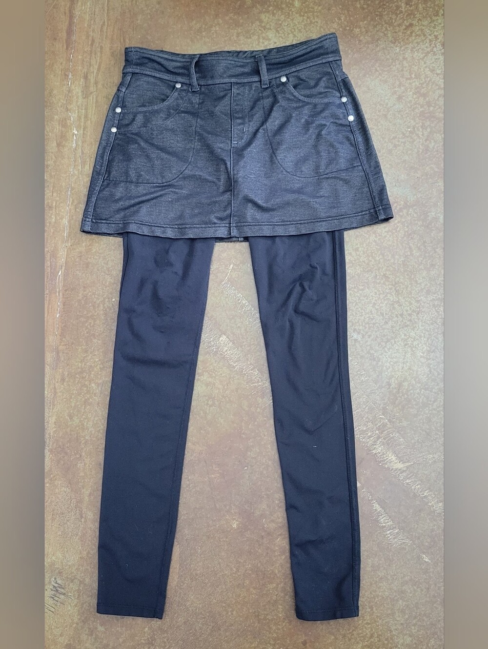 Athleta Black Skorted Leggings Sz XS